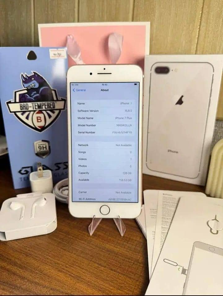 Apple iPhone 7 Plus 03213680906 0