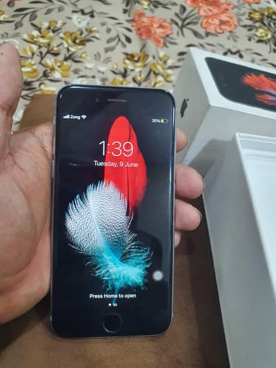 Apple iPhone 6S