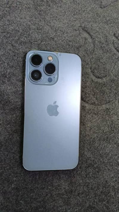 Apple iPhone 13 Pro