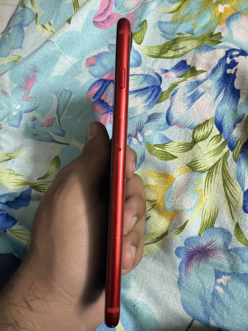 Apple iPhone 8 Plus 2