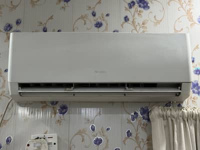 Gree 1 ton ac pular series full chilled AC