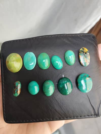 Irani Hussani Feroza Stones Original Not Treated 400 rupees par carat