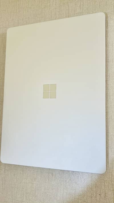 Microsoft Surface Go i5 / 10th Gen 16/256