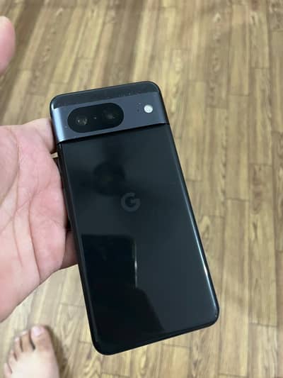 Google Pixel 8 10/10 condition Dual approved C. P