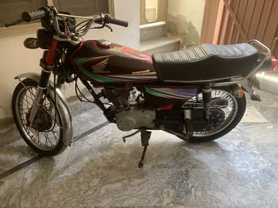 Urgent sale honda 125 model 2012