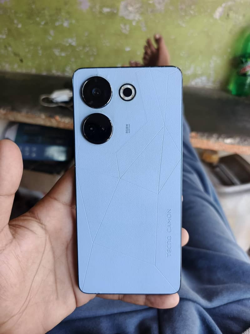 TECNO CAMON 20 0
