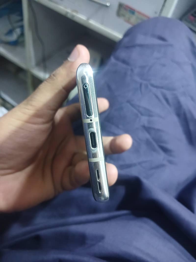 One Plus 8 pro 4
