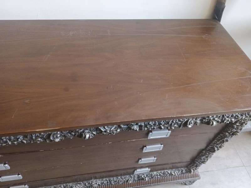 console table 1
