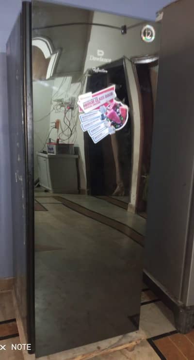 Dawlance Vertical Freezer VF-1035 WB GD – Urgent Sale | Best Condition