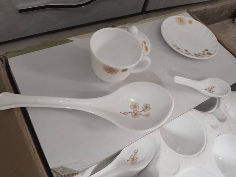 Dinner set 2