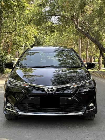 BrandNewToyota Corolla Altis 2022 special Edition sunroof
