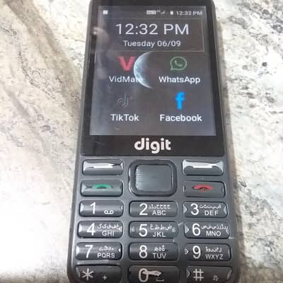 jazz E3 pro ,8Gb,1Gb,best mobile 4G wifi good battery