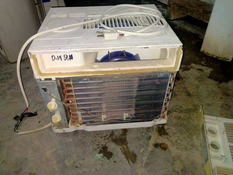 Haier window AC 3
