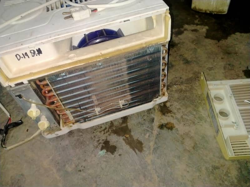 Haier window AC 4