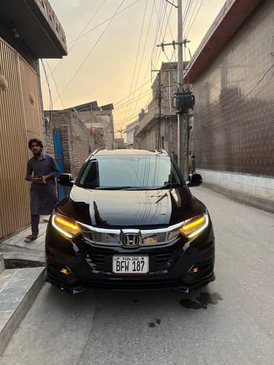 Honda Vezel 2015
