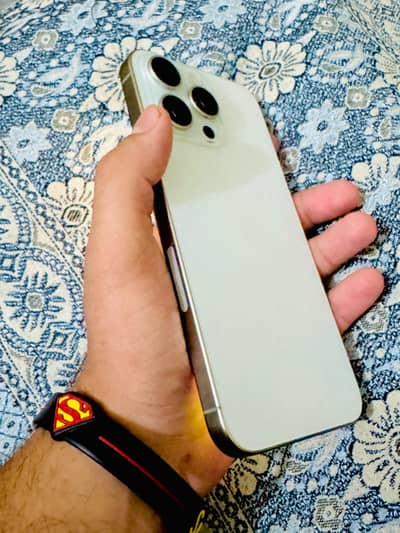 Apple iPhone 15 Pro Max mdm