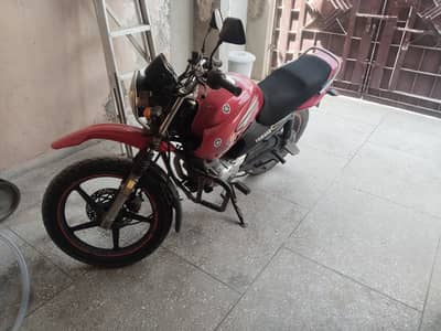 Yamaha YBR 125G 2017