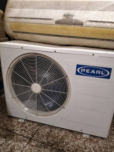 Pearl split AC Non inverter