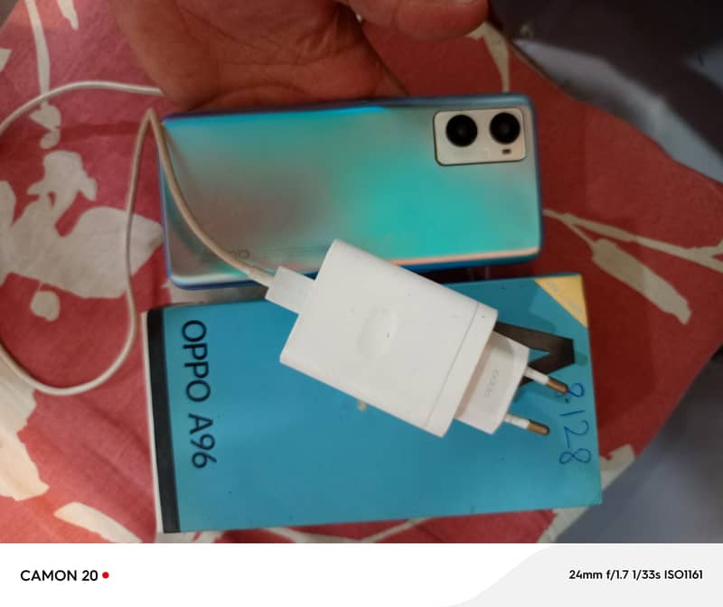 OPPO A96 0