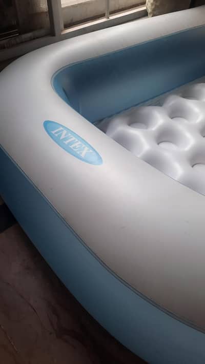 intex swimming pool