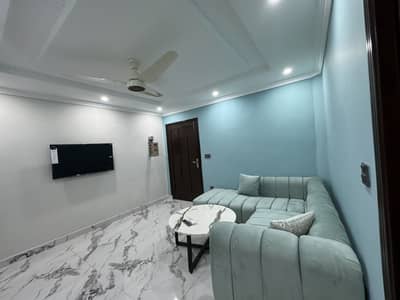 1 bed luxury apartment For rent serious Clint only