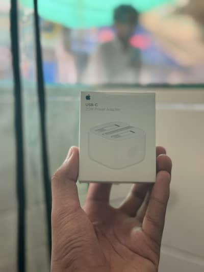 Apple iphone 20w 3 pin nfc  with original cable