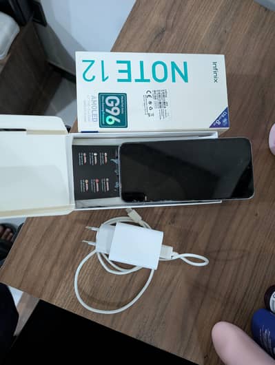 Infinix Note 12