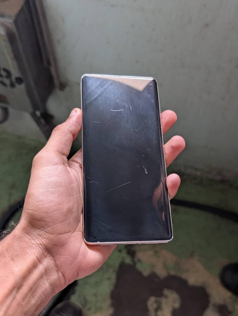 Google Pixel 7 Pro 2