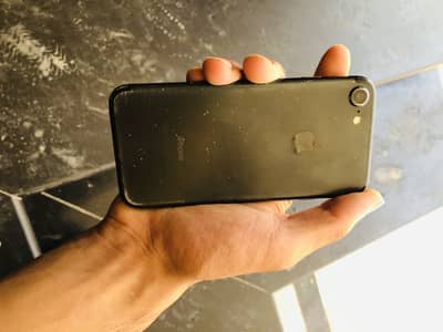 Apple iPhone 7