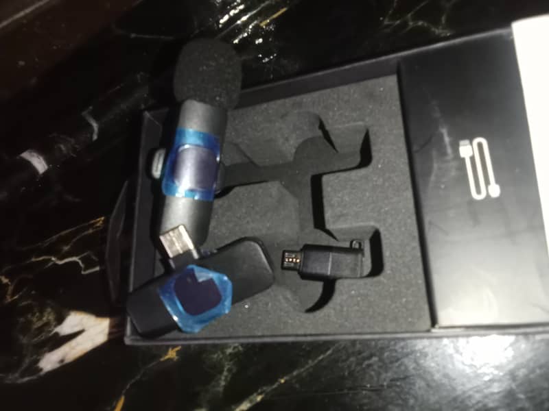 K8 wireless microphone  1