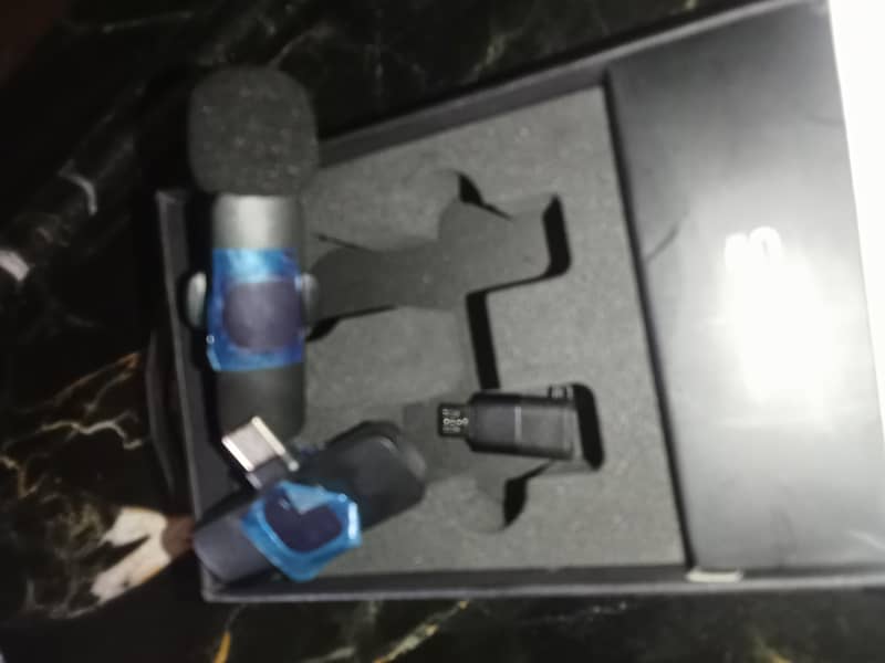 K8 wireless microphone  2