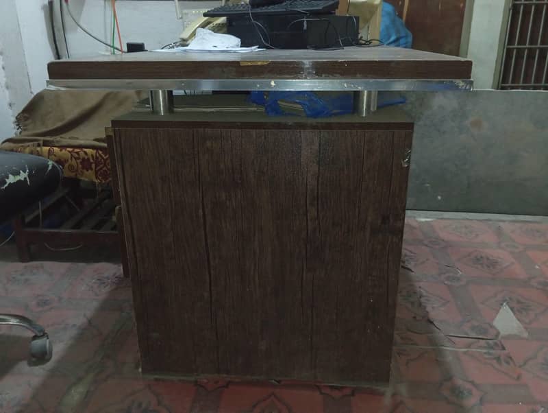 Office Table 1