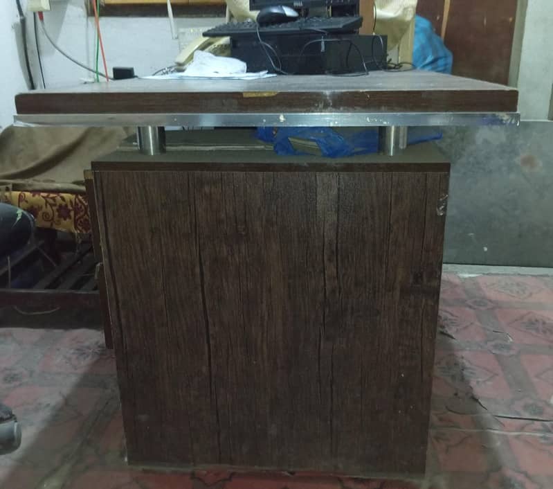 Office Table 3