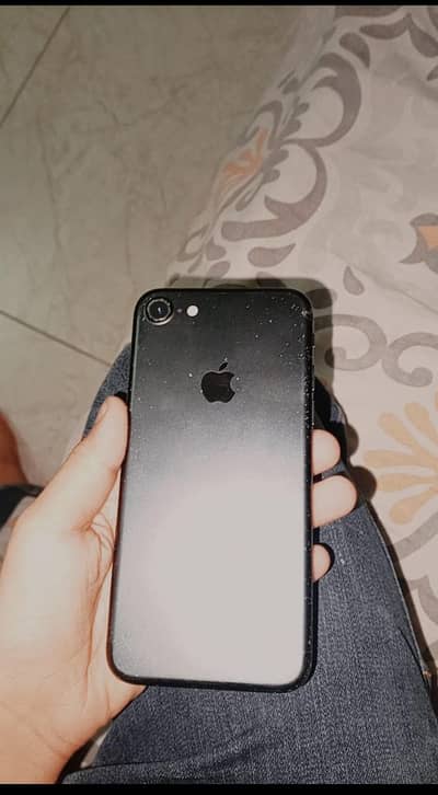 Apple iPhone 7