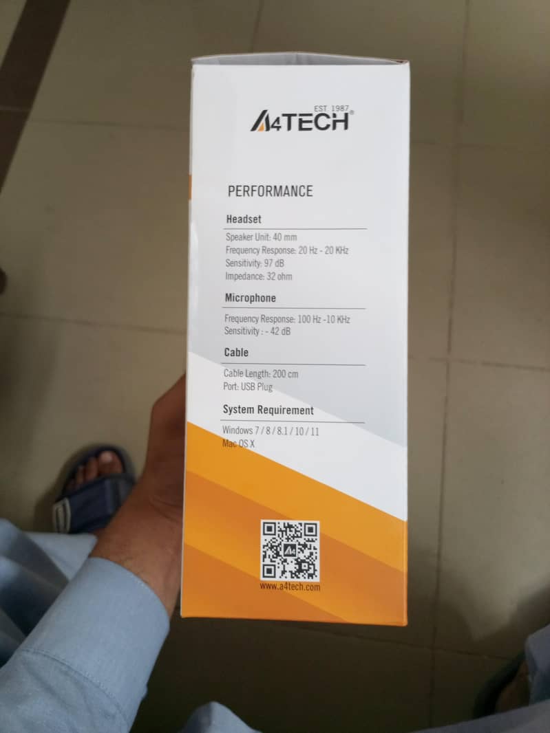 headset 2