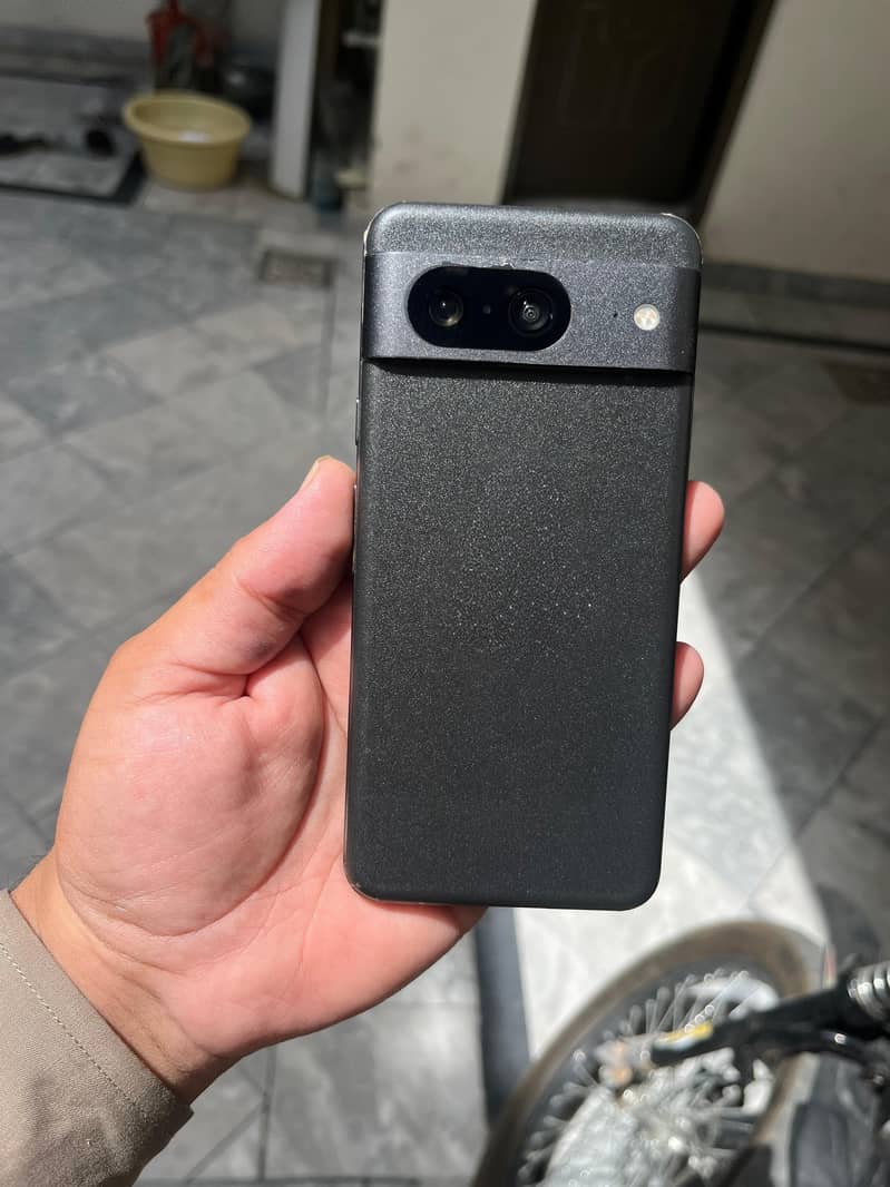 Google Pixel 8 0