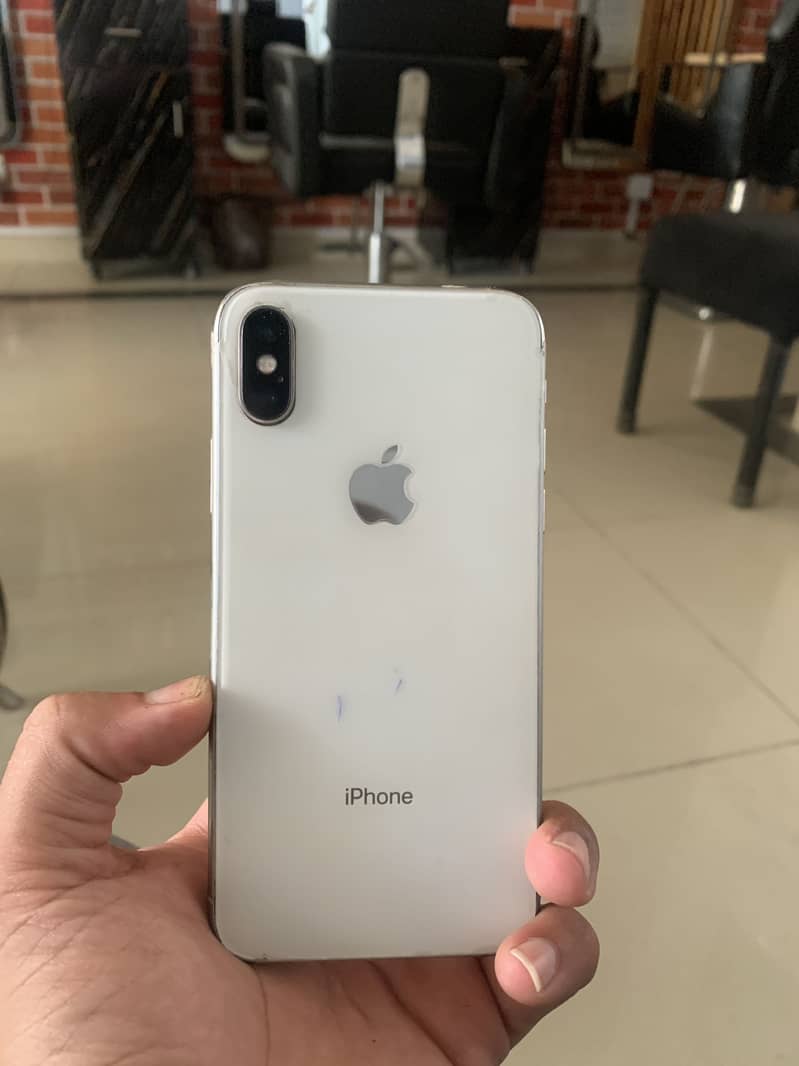 Apple iPhone X 1