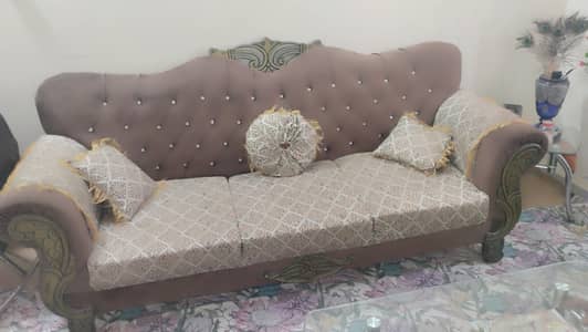 wooden sofa , good quality used sofa set, prize is negotiable
