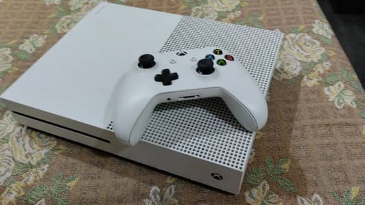 Xbox 1s / one s (500gb)