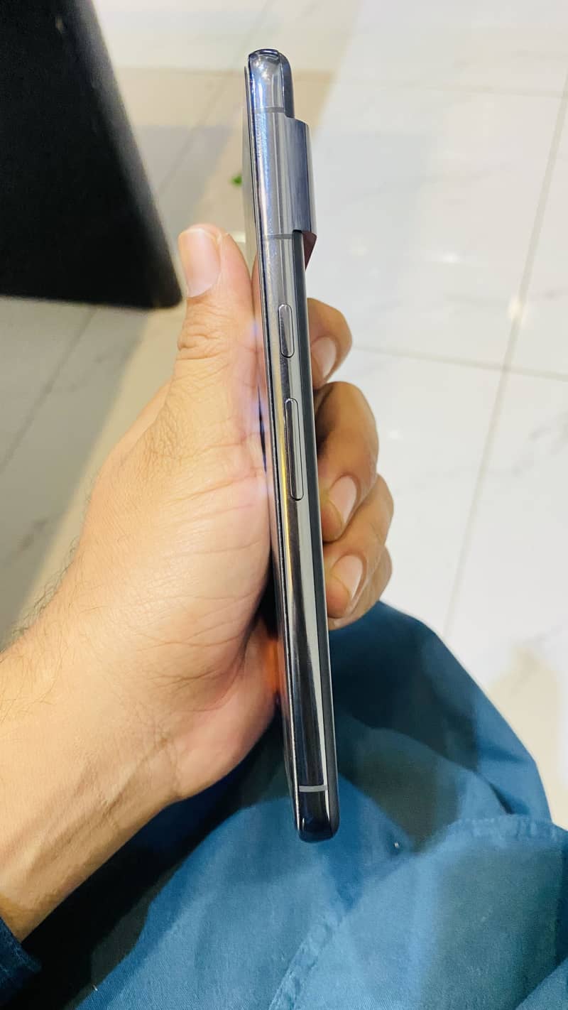 Google Pixel 8 Pro 5