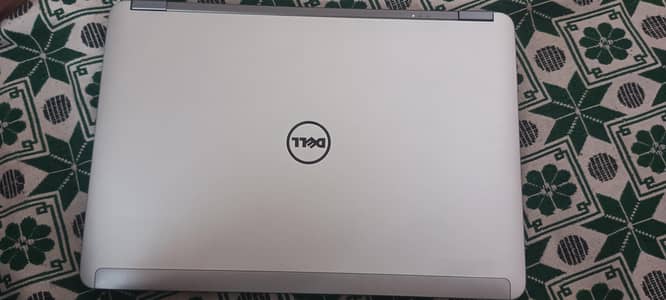 cor i5 4 generation with SSD condition 9.5/10