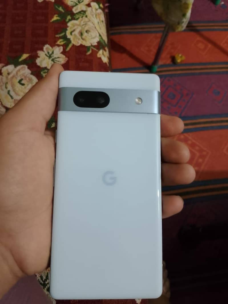 Google Pixel 7a 1