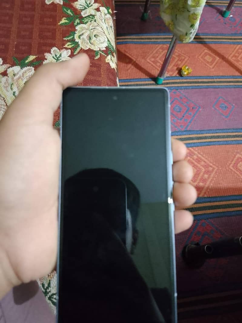 Google Pixel 7a 5