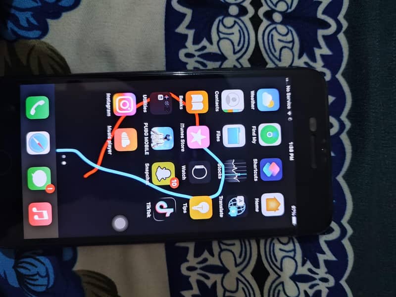 Apple iPhone 7 Plus 0