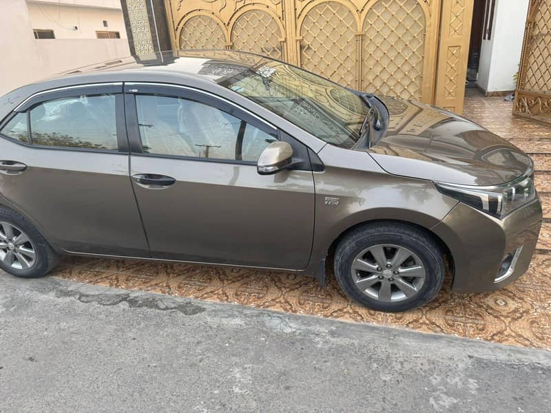 Corolla altis 2