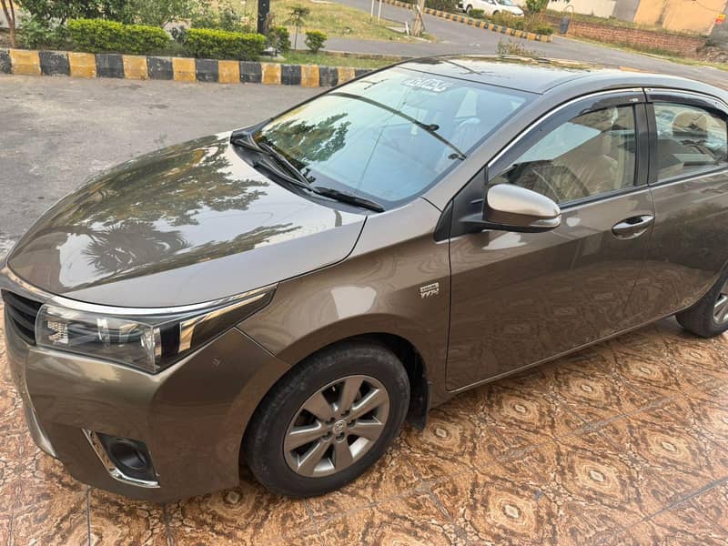 Corolla altis 11