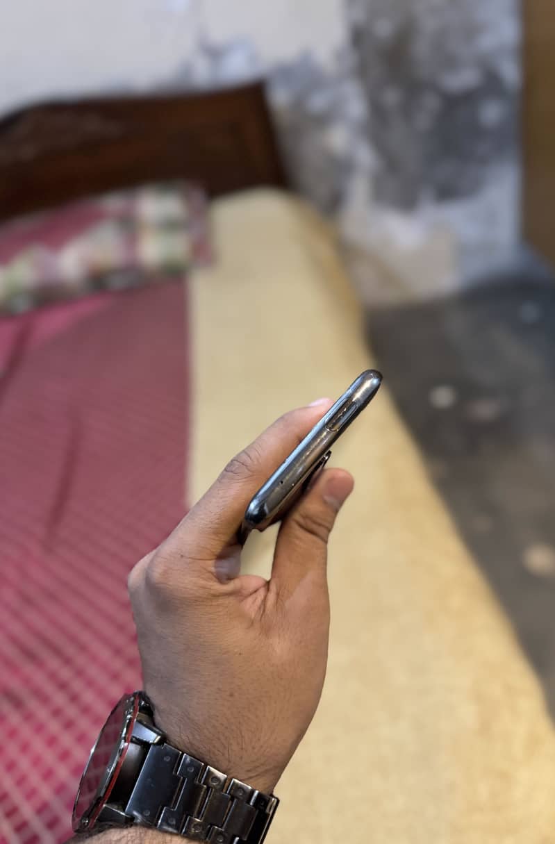 One Plus 7 Pro 6