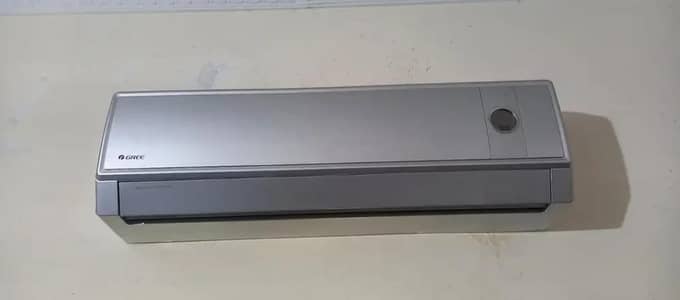 GREE SPLIT AC | 1.5 TON | CONDITION 10/10