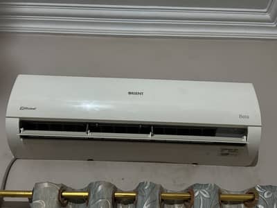 Orient slipt ac non inverter used condition