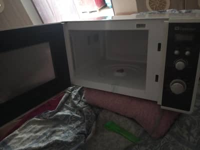 Dawnlance Microwave